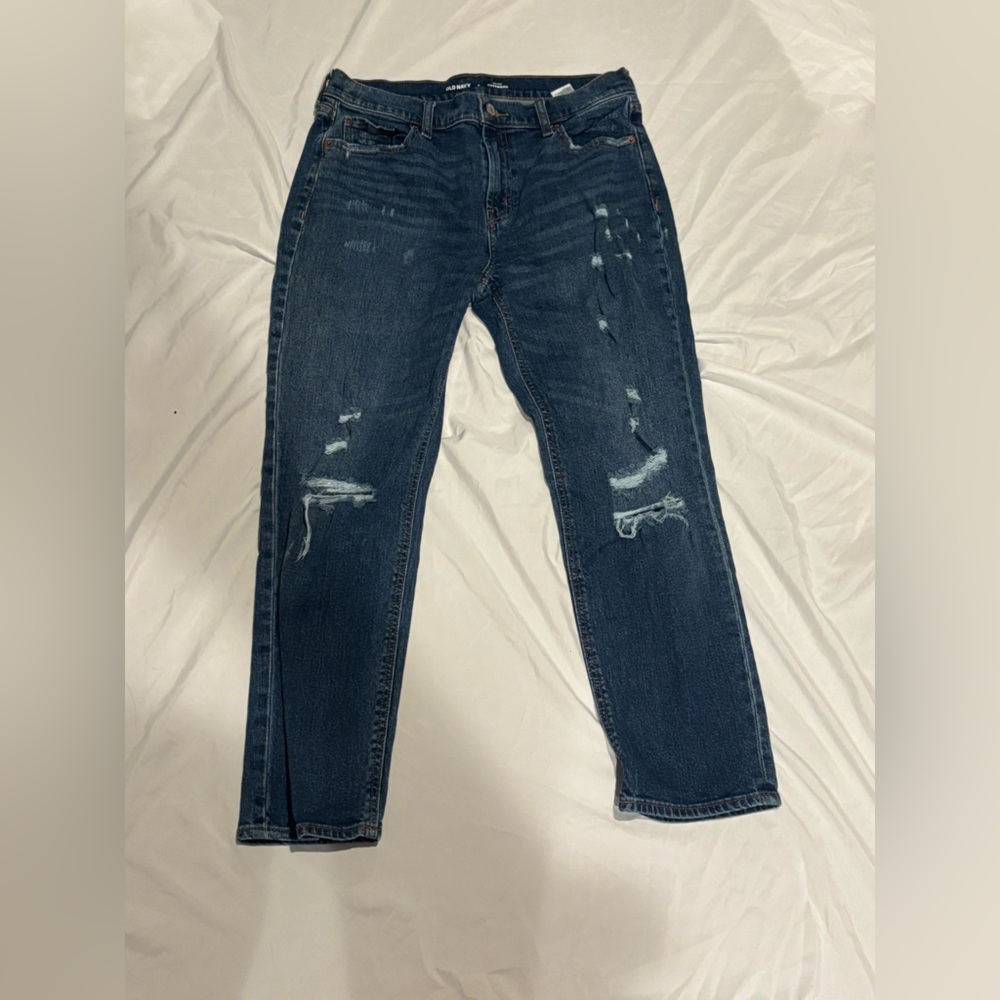 NEVER-WORN-Size 8 distressed boyfriend jeans from Old Navy